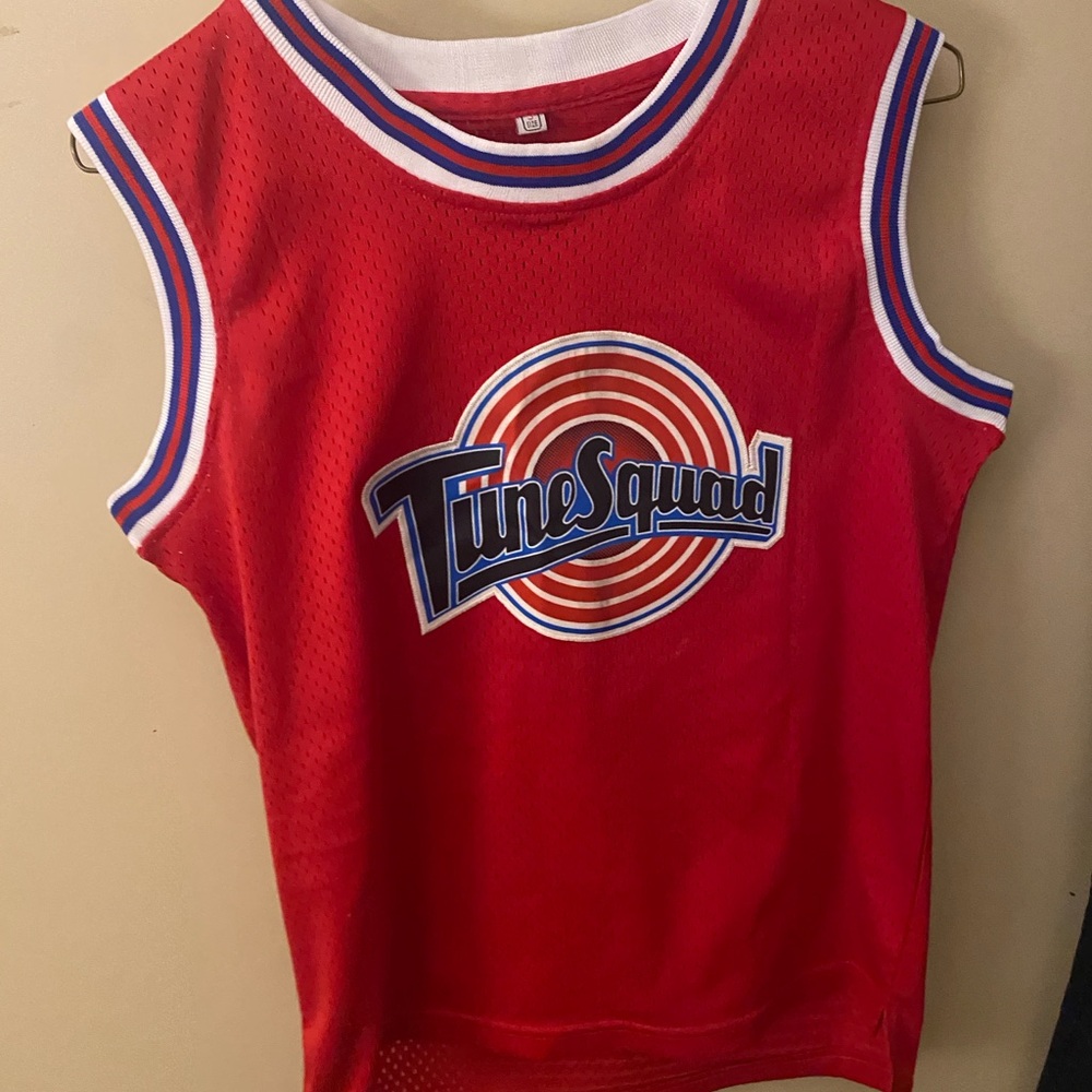 Tune Squad Men’s Jordan basketball Red Jersey Sz small
